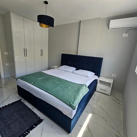 Amazing Sea View Apartment Sarandë Exterior foto